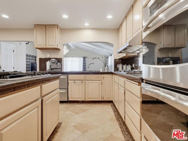 12449 Allin Street, Los Angeles, CA 90066