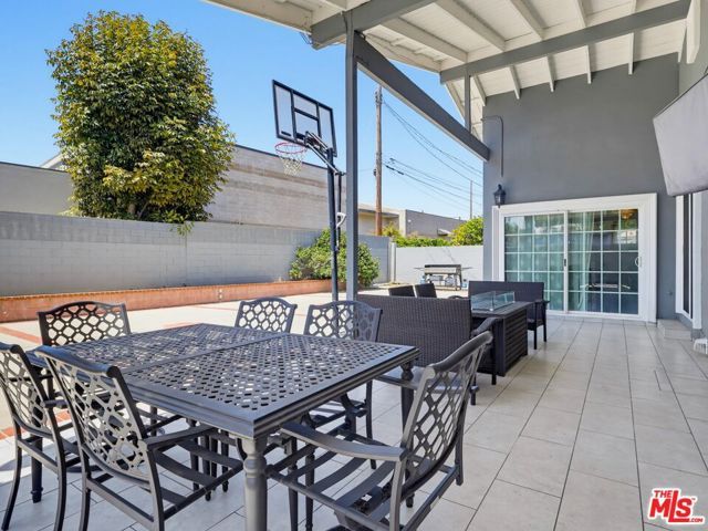 12449 Allin Street, Los Angeles, CA 90066