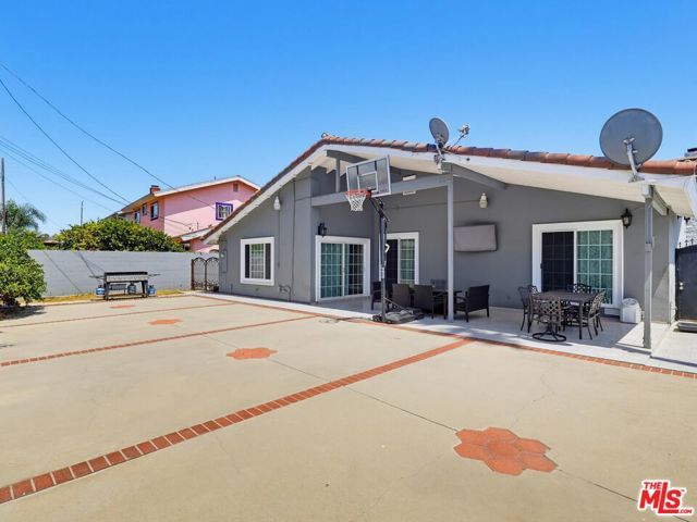 12449 Allin Street, Los Angeles, CA 90066