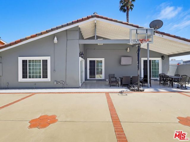 12449 Allin Street, Los Angeles, CA 90066