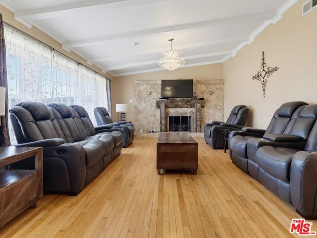 12449 Allin Street, Los Angeles, CA 90066
