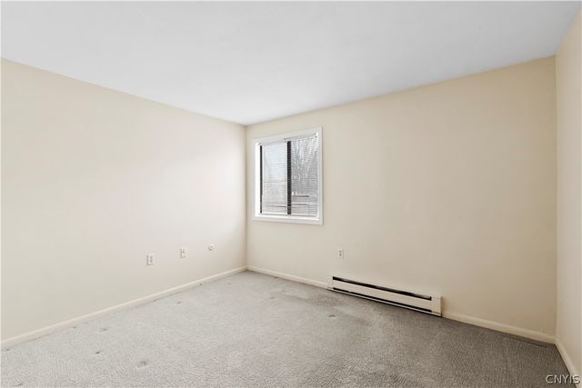 240 Watertree Drive, Dewitt, NY 13057