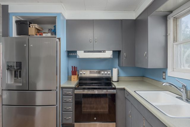 1230 HAYES AVENUE, Fairbanks, AK 99701