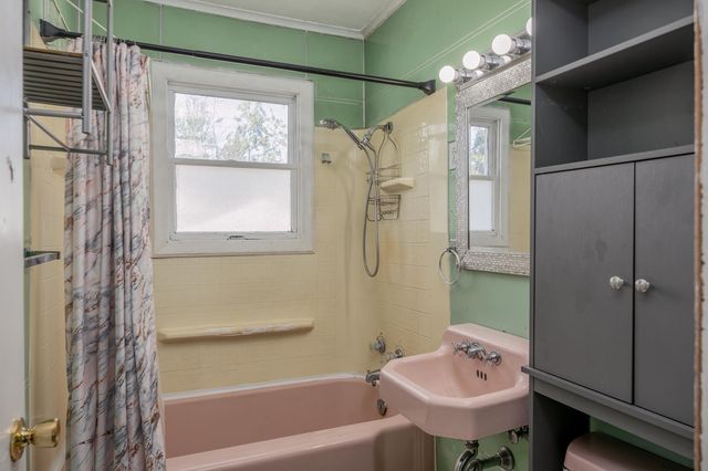 1230 HAYES AVENUE, Fairbanks, AK 99701