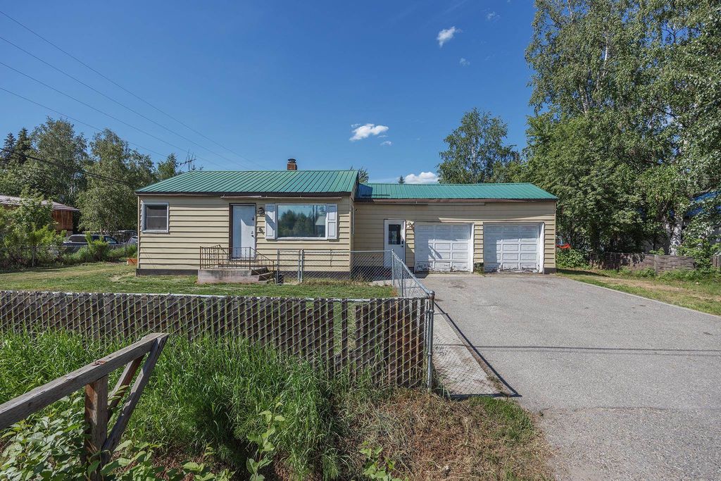 1230 HAYES AVENUE, Fairbanks, AK 99701