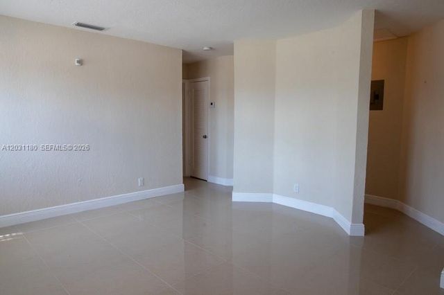 1861 NW 59th Way, Sunrise, FL 33313