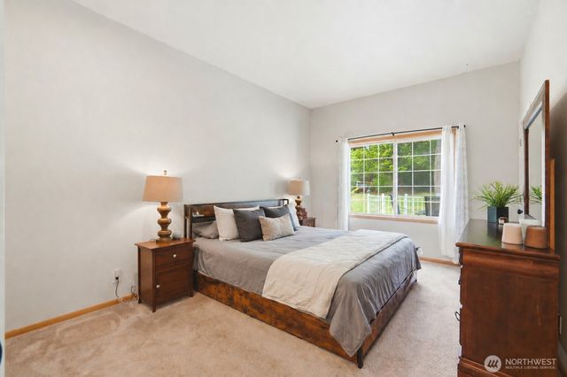 135 Hosanna Way, Camano Island, WA 98282