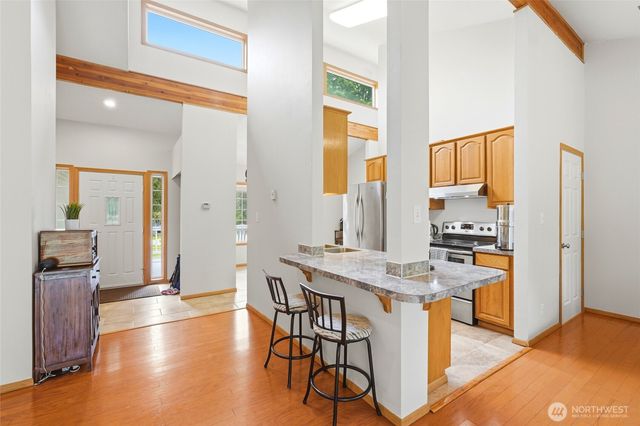 135 Hosanna Way, Camano Island, WA 98282