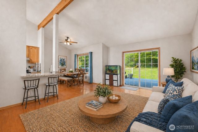 135 Hosanna Way, Camano Island, WA 98282