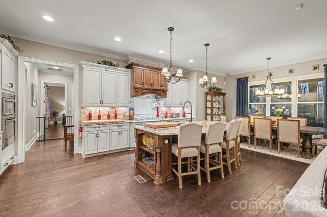 300 Old Hickory Court, Fort Mill, SC 29715