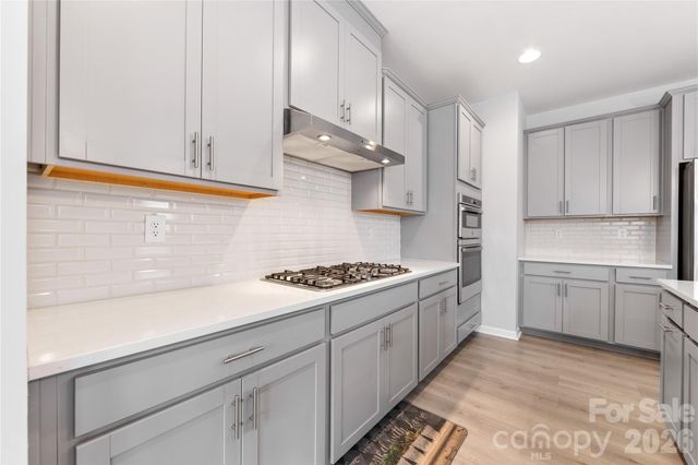 346 W Waterlynn Road, Mooresville, NC 28117