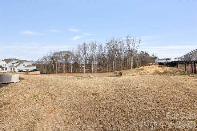 346 W Waterlynn Road, Mooresville, NC 28117
