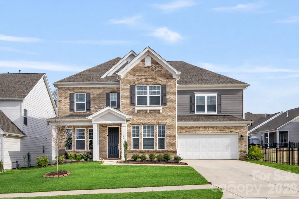 346 W Waterlynn Road, Mooresville, NC 28117