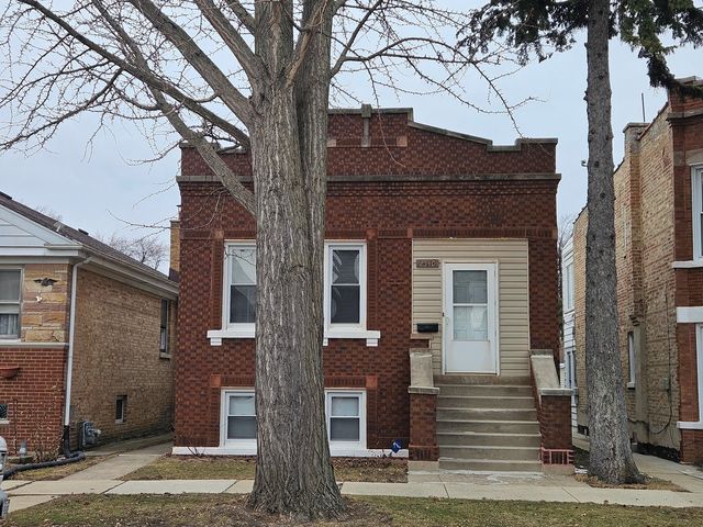 2340 Harvey Avenue, Berwyn, IL 60402