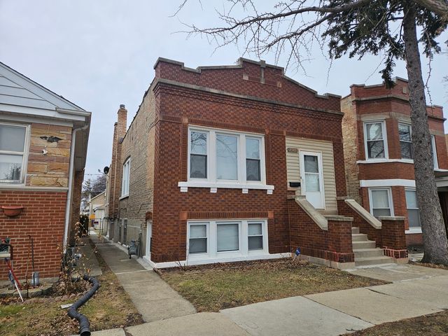 2340 Harvey Avenue, Berwyn, IL 60402
