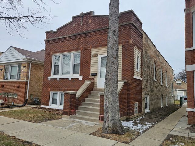 2340 Harvey Avenue, Berwyn, IL 60402
