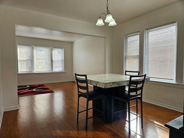 2340 Harvey Avenue, Berwyn, IL 60402