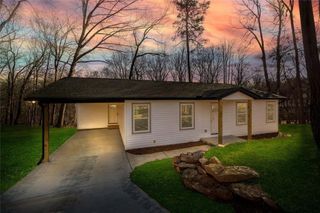 3672 Hidden Pond Drive, Gainesville, GA 30506