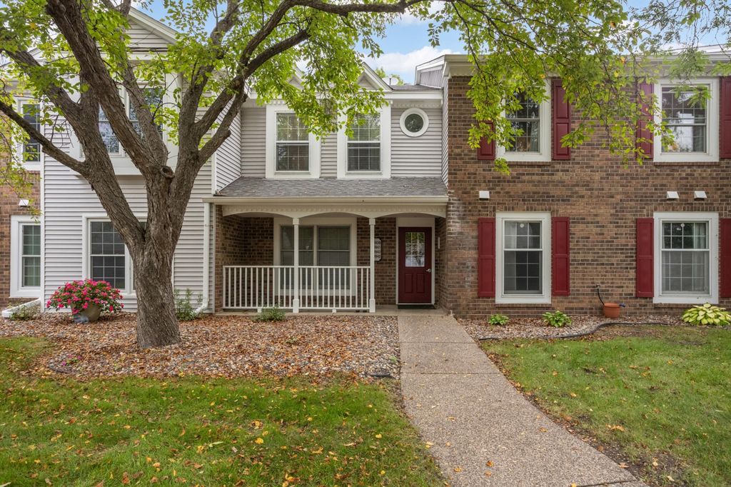 10945 Quebec Avenue S 13, Bloomington, MN 55438 — exterior