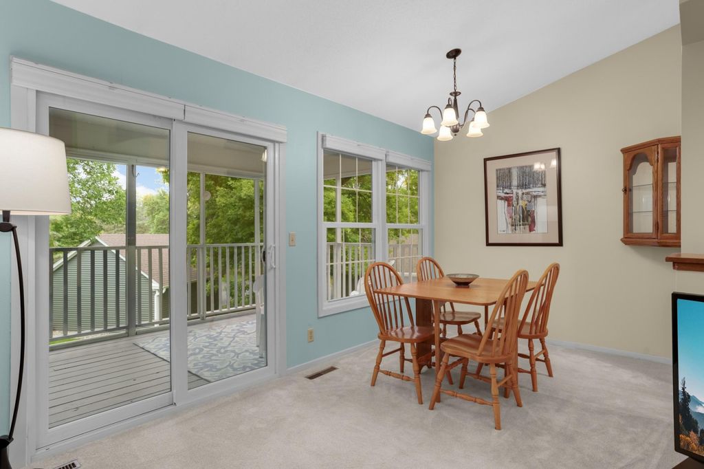 10945 Quebec Avenue S 13, Bloomington, MN 55438 — photo 4