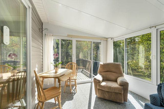 63 Sagewood Circle, Hooksett, NH 03106