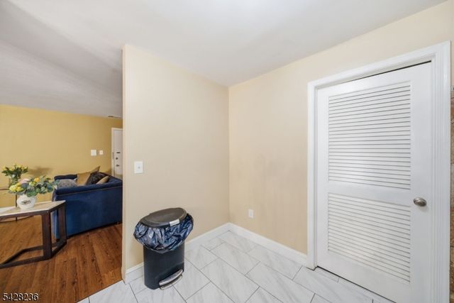 3 Juniper Ct 123, Clifton City, NJ 07014