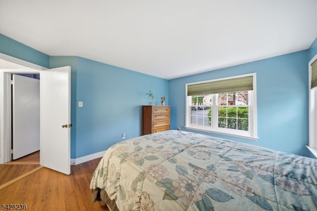 3 Juniper Ct 123, Clifton City, NJ 07014