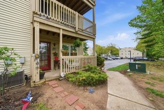 3 Juniper Ct 123, Clifton City, NJ 07014