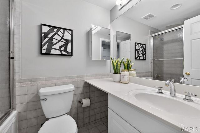 7542 Wydown Boulevard A, Clayton, MO 63105