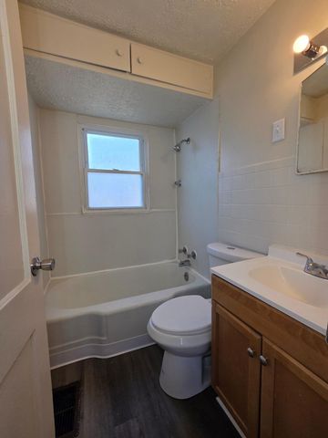 2569 Lexington Avenue, Columbus, OH 43211