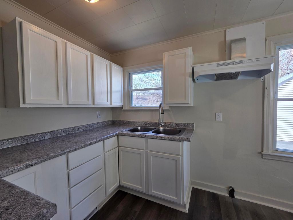 2569 Lexington Avenue, Columbus, OH 43211