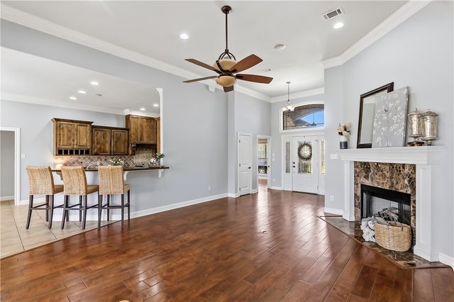 9201 Brookwater Circle, College Station, TX 77845