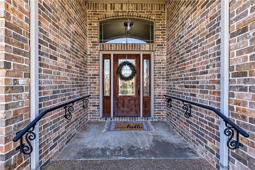 9201 Brookwater Circle, College Station, TX 77845 — photo 3