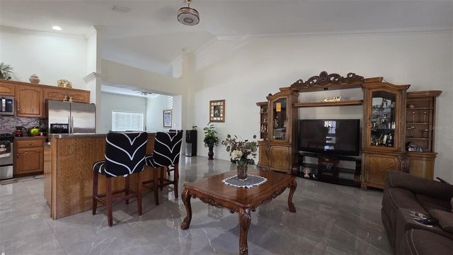 5602 CHARLES DRIVE, Tampa, FL 33619