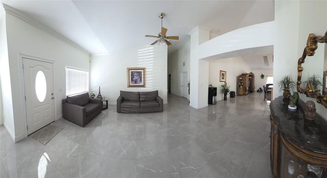 5602 CHARLES DRIVE, Tampa, FL 33619