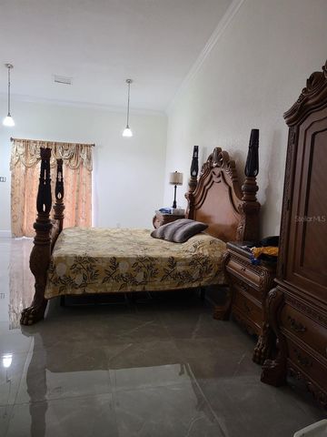 5602 CHARLES DRIVE, Tampa, FL 33619