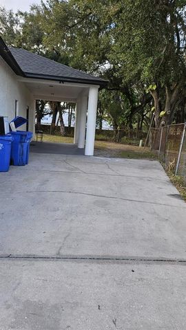 5602 CHARLES DRIVE, Tampa, FL 33619