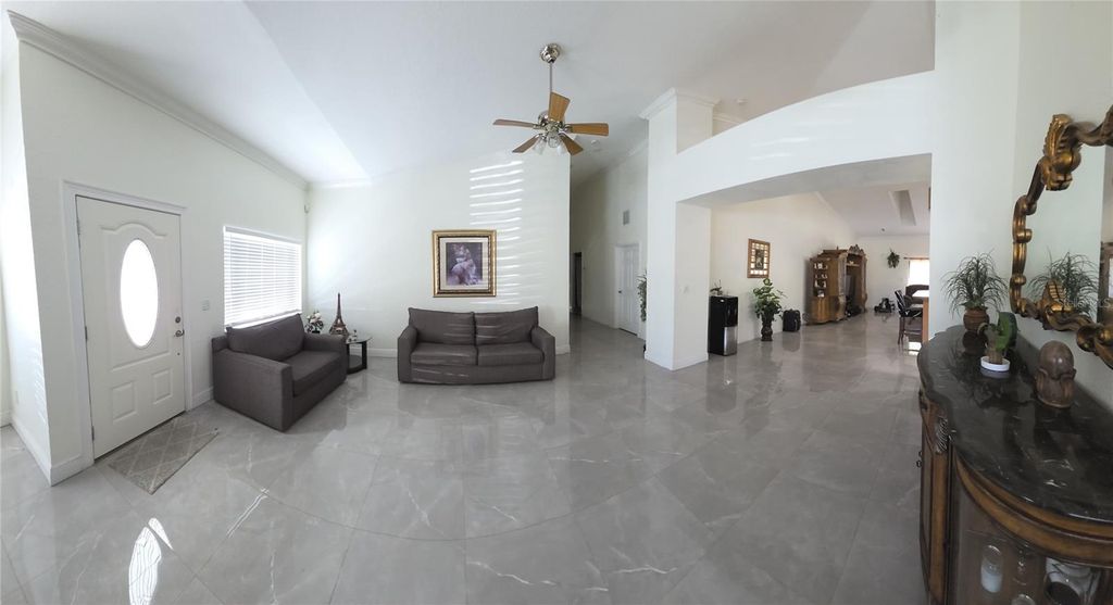 Image 13 of property listing at 5602 CHARLES DRIVE, Tampa, FL 33619