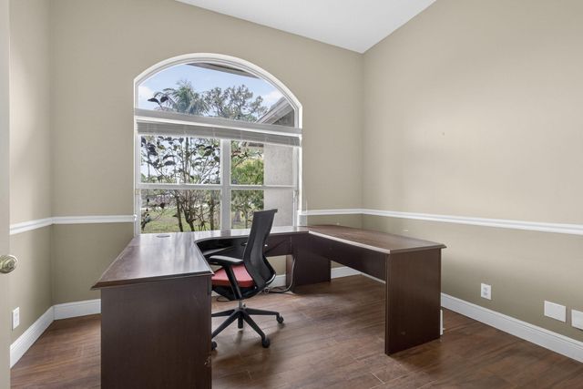 17044 N 72nd Rd Road N, Loxahatchee, FL 33470