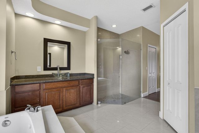 17044 N 72nd Rd Road N, Loxahatchee, FL 33470