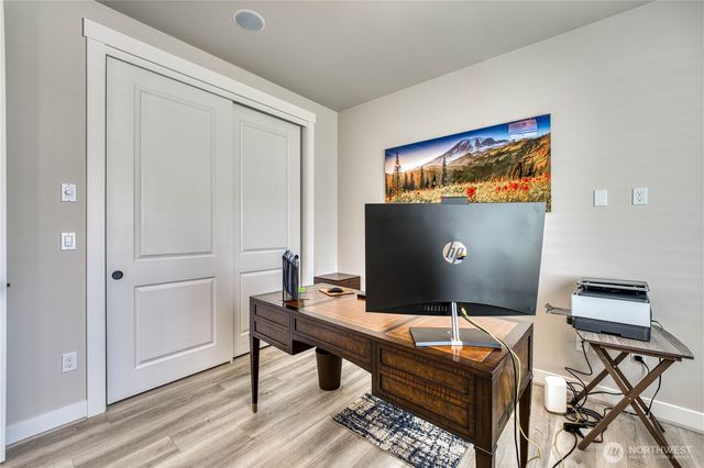 18595 Sawgrass Drive NE, Poulsbo, WA 98370