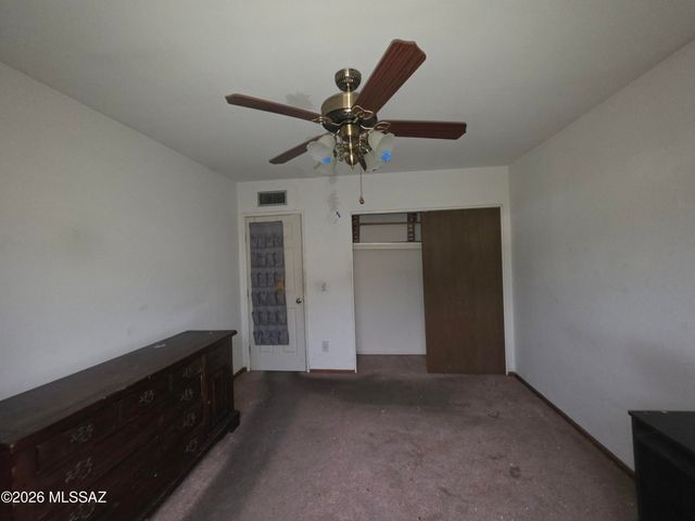 211 W Roger Rd Apt 24, Tucson, AZ 85705