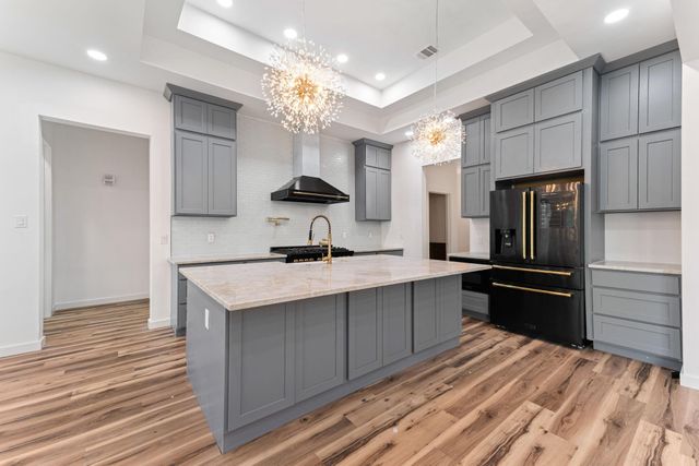 1314 Chestnut Ridge Road, Houston, TX 77339