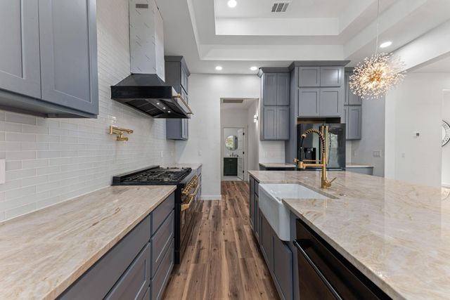 1314 Chestnut Ridge Road, Houston, TX 77339