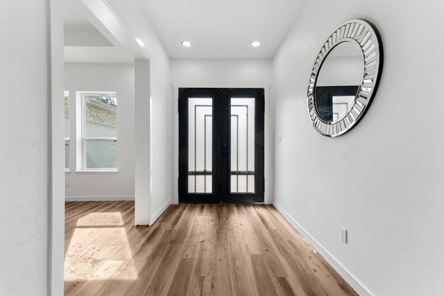 1314 Chestnut Ridge Road, Houston, TX 77339