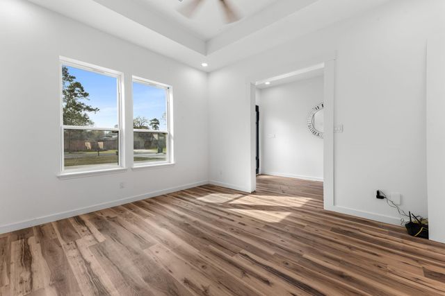 1314 Chestnut Ridge Road, Houston, TX 77339