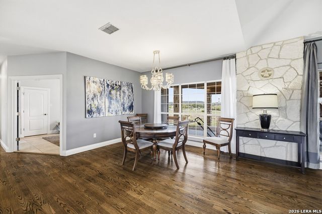 360 Bluff Creek Rd, Center Point, TX 78010