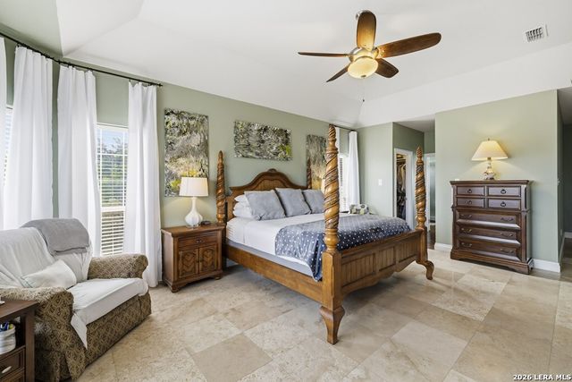 360 Bluff Creek Rd, Center Point, TX 78010