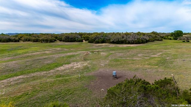 360 Bluff Creek Rd, Center Point, TX 78010