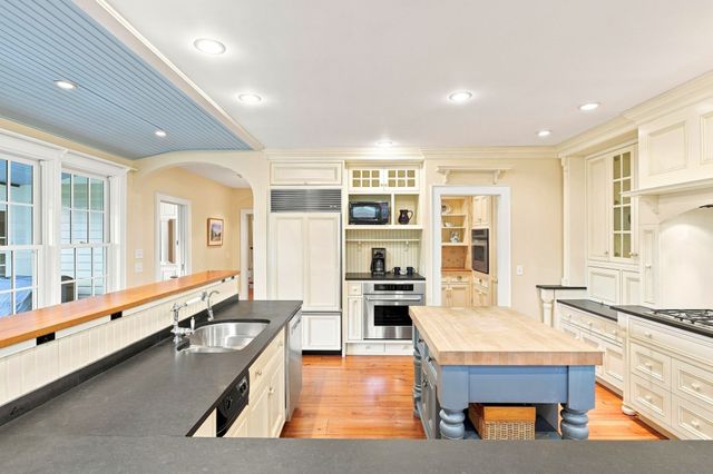 42 Adams Street, Lexington, MA 02420